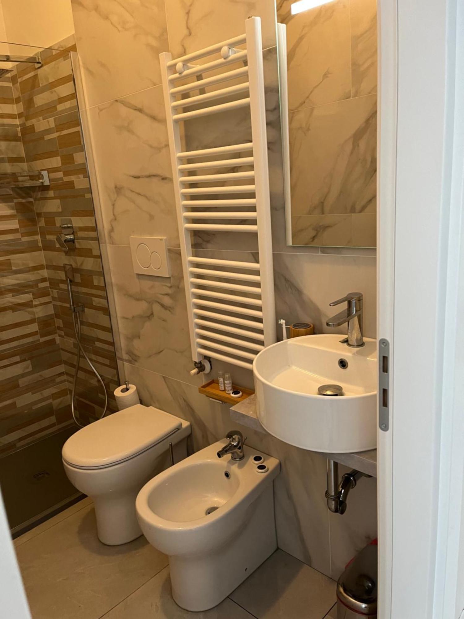 Albachiara Suite Rooms بولونيا المظهر الخارجي الصورة